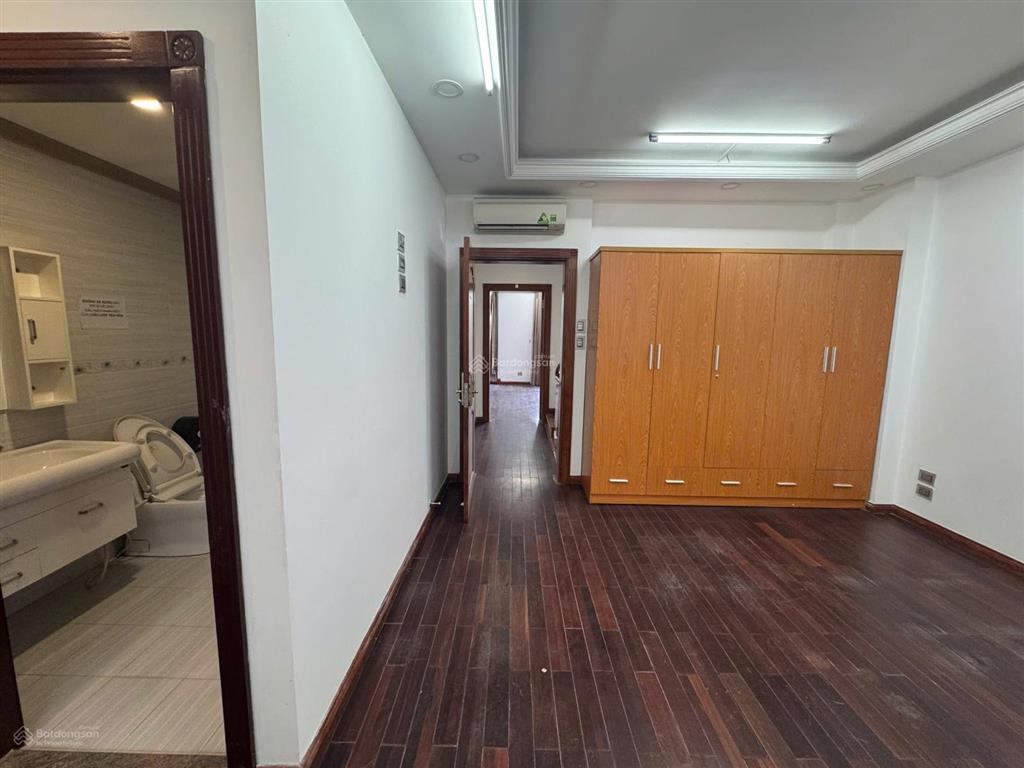 Cho thuê nguyên căn biệt thự liền kề 45tr/th khu cityland garden p5 gò vấp