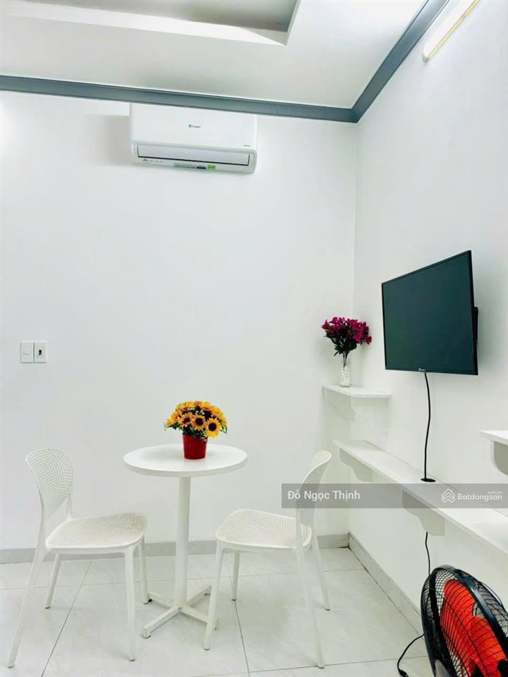 Cho thuê căn hộ full nội thất 8tr/th khu cityland gò vấp có ban công