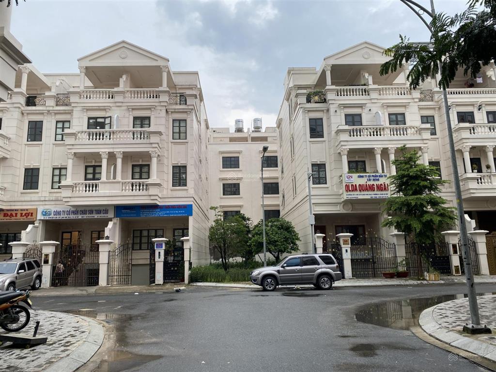 Bán nhà cityland park hills, p10, gò vấp giá 22 tỷ vị trí đẹp thoáng nhà 1 hầm 1 trệt 3 lầu