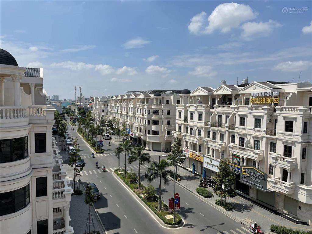 Bán nhà cityland park hills, p10, gò vấp giá 22 tỷ vị trí đẹp thoáng nhà 1 hầm 1 trệt 3 lầu