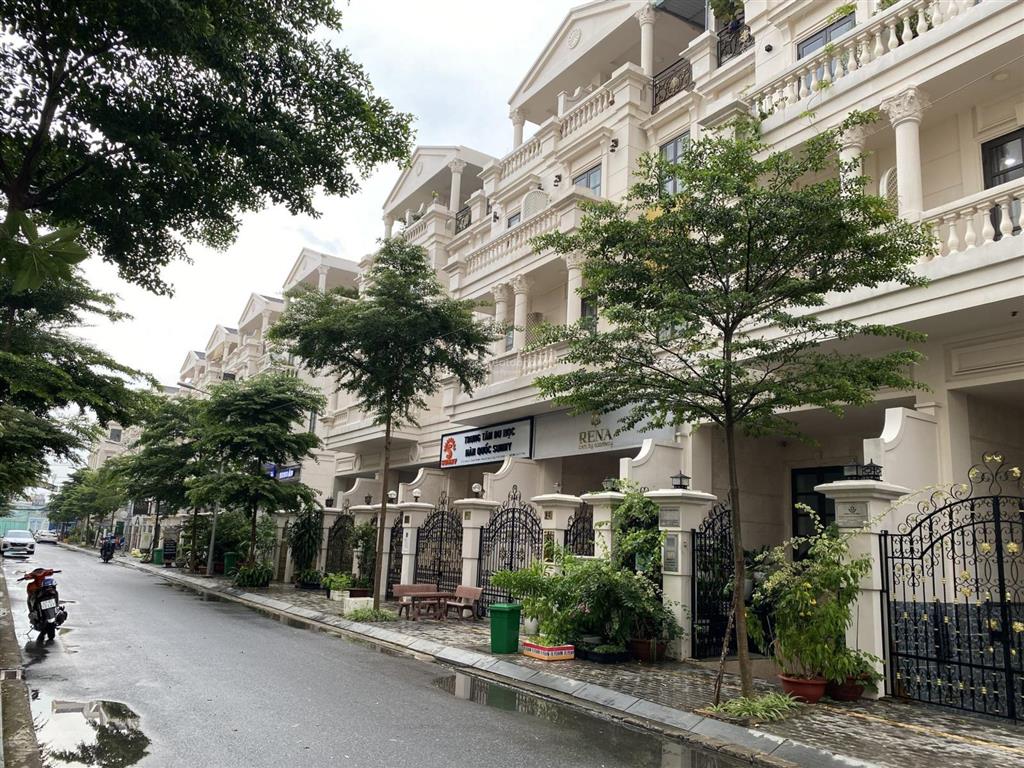 Bán nhà cityland park hills, p10, gò vấp giá 22 tỷ vị trí đẹp thoáng nhà 1 hầm 1 trệt 3 lầu