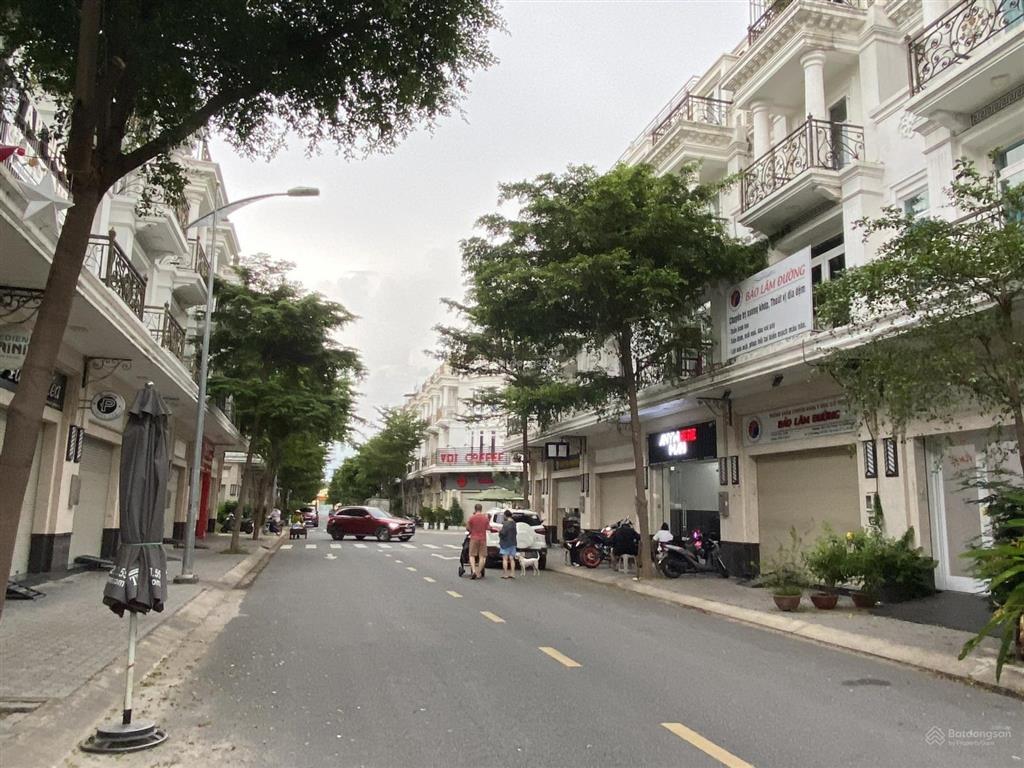 Bán nhà cityland park hills, p10, gò vấp giá 22 tỷ vị trí đẹp thoáng nhà 1 hầm 1 trệt 3 lầu