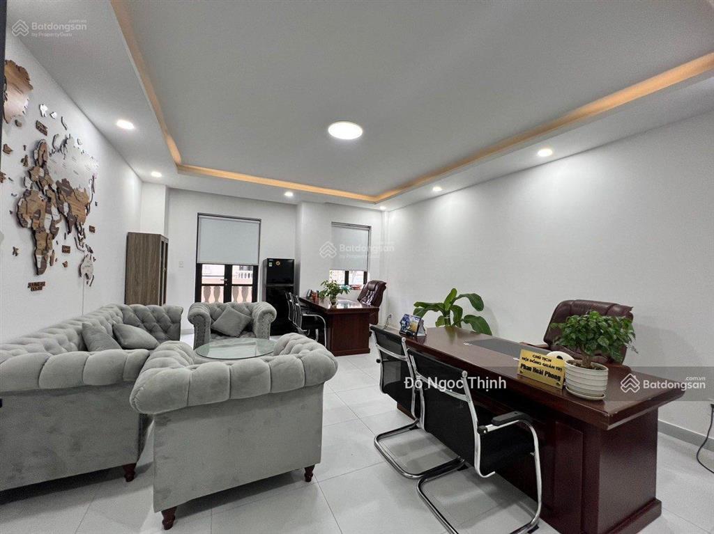 Cho thuê văn phòng khu cityland park hills gò vấp  5tr có nội thất văn phòng
