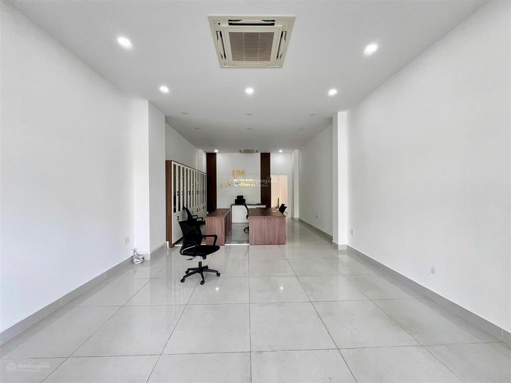 Cho thuê nguyên căn có thang máy, máy lạnh 60tr/th cityland gò vấp