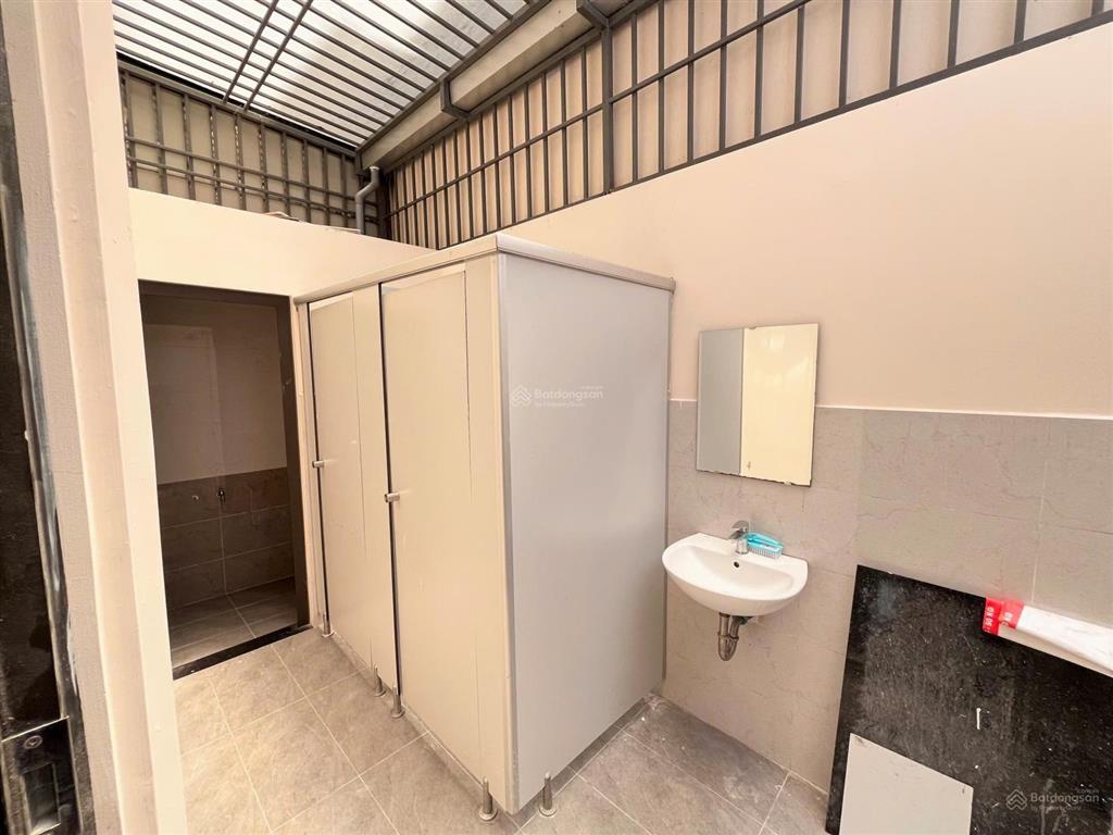 Cho thuê nguyên căn có thang máy, máy lạnh 60tr/th cityland gò vấp