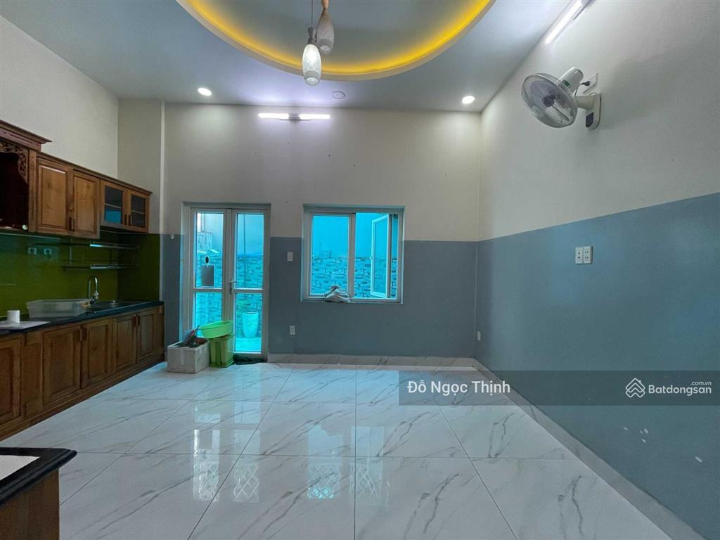 Cho thuê nguyên căn giá 33tr/th cityland gò vấp