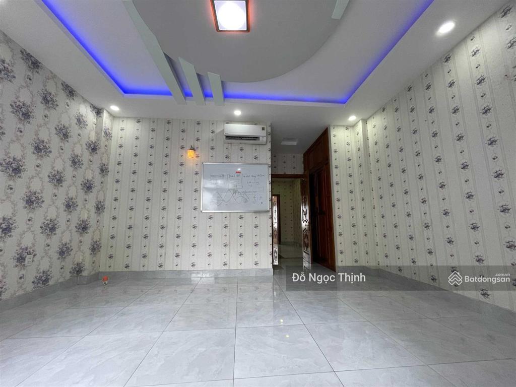 Cho thuê nguyên căn giá 33tr/th cityland gò vấp