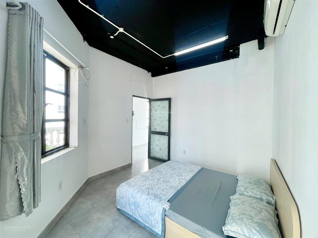 Cho thuê căn 2 phòng ngủ full nội thất 8tr/th có 2 ban công rộng khu cityland park hill gò vấp