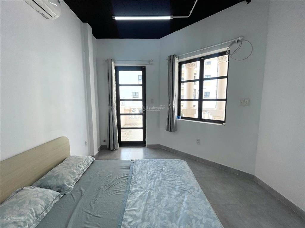 Cho thuê căn 2 phòng ngủ full nội thất 8tr/th có 2 ban công rộng khu cityland park hill gò vấp