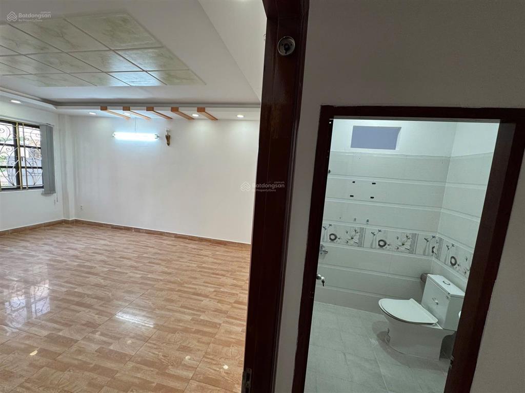 Cho thuê nguyên căn giá 40tr/th khu cityland park hills gò vấp