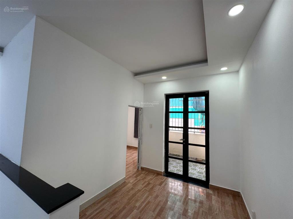 Cho thuê nguyên căn giá 40tr/th khu cityland park hills gò vấp