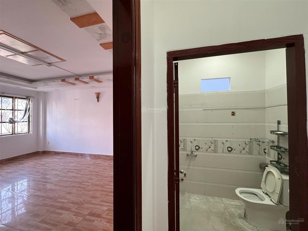 Cho thuê nguyên căn giá 40tr/th khu cityland park hills gò vấp