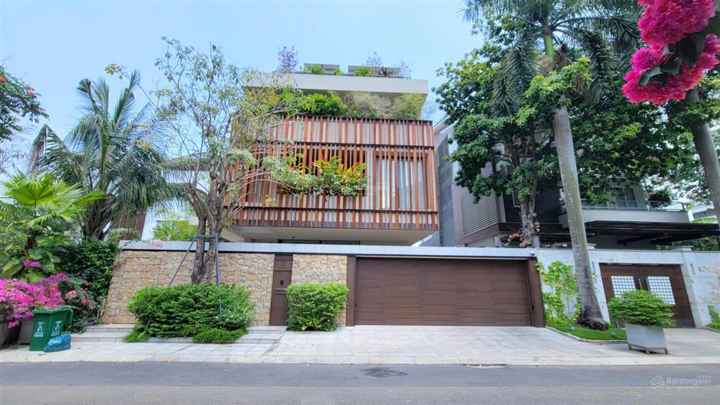 Biệt thự river mark vip trần não view sông 15x20m, hầm 3 tầng full nội thất châu âu, chốt về 105 tỷ