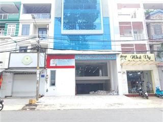 Hàng độc quyền! building khu tên lửa 9x20m hầm 5 tầng ốp kính ngay siêu thị coop mart, chốt 35 tỷ