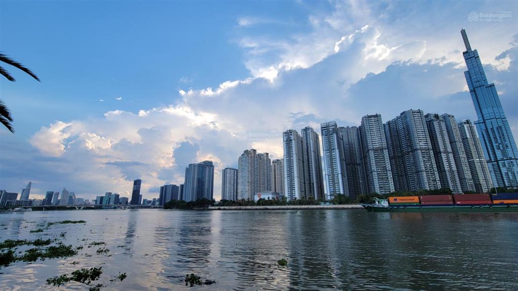 Biệt thự view sông trần não, dt 18x20m, đẳng cấp cho giới thượng lưu. bán nhanh trong tháng 92 tỷ!