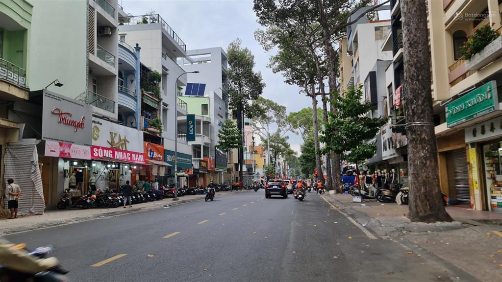 Cần bán building mt cộng hòa, ngang 11x24m, hầm 6 tầng, giá 92 tỷ