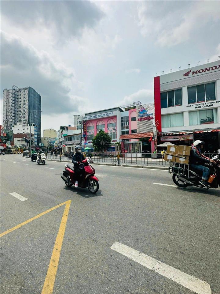 Bán gấp! mặt tiền phan đăng lưu, phú nhuận, 360m2  90 tỷ về 76 tỷ  ngay chợ bà chiểu