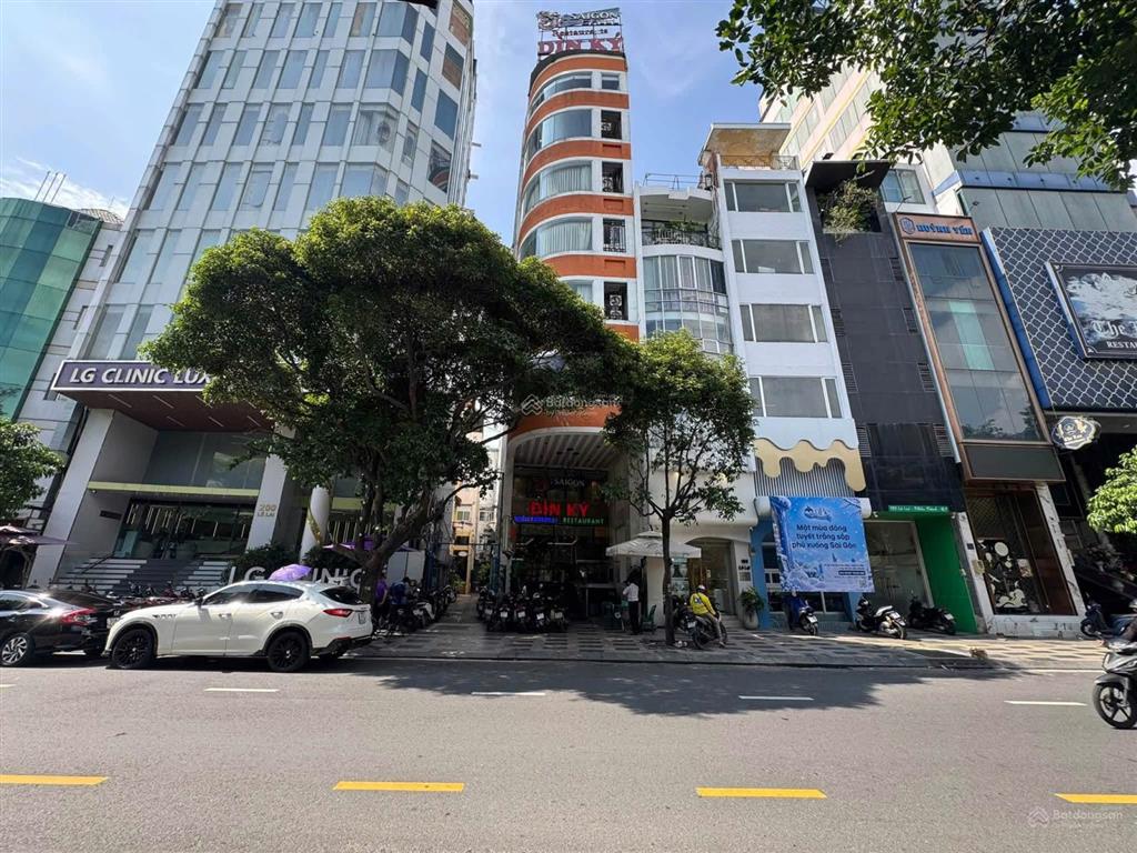 Chính chủ gửi bán khách sạn q1 ngay chợ bến thành 1.100m2 sàn  h8t  tn 420 triệu/th  giá 115 tỷ