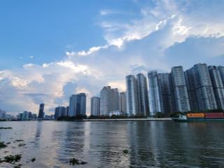 Bán gấp lô đất trần não, q2  7,5x22m  hầm 5 tầng, view sông nhìn qua landmark 81  chốt 33,8 tỷ