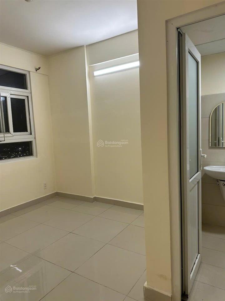 Cho thuê căn hộ 2pn2wc có nội thất cơ bản giá rẻ 7tr nhận nhà ngay, ngay ql13, gần phạm văn đồng