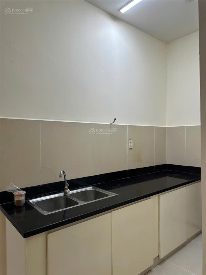 Cho thuê căn hộ 2pn2wc có nội thất cơ bản giá rẻ 7tr nhận nhà ngay, ngay ql13, gần phạm văn đồng