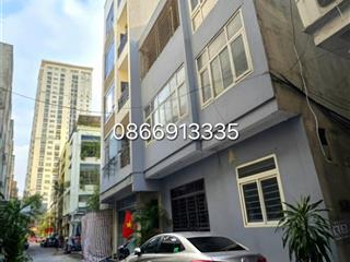 Lô góc  tô hiệu  đường ô tô tránh