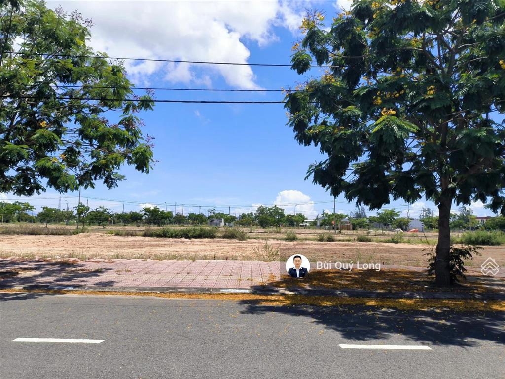Chính chủ gửi bán đất nền royal new hội an city lô 150m2 đường 10m5 giá rẻ chỉ 1,95 tỷ