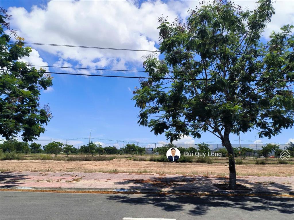 Sổ đỏ chính chủ bán đất new city hội an 144m2 đường 7m5 giá tham khảo tốt trong khu vực 2.55 tỷ