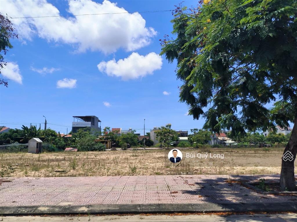 Sổ đỏ sẵn bán đất đất nền dự án cầu hưng lai nghi dt 144m2 đường 7m5 giá 2.55 rẻ nhất dự án