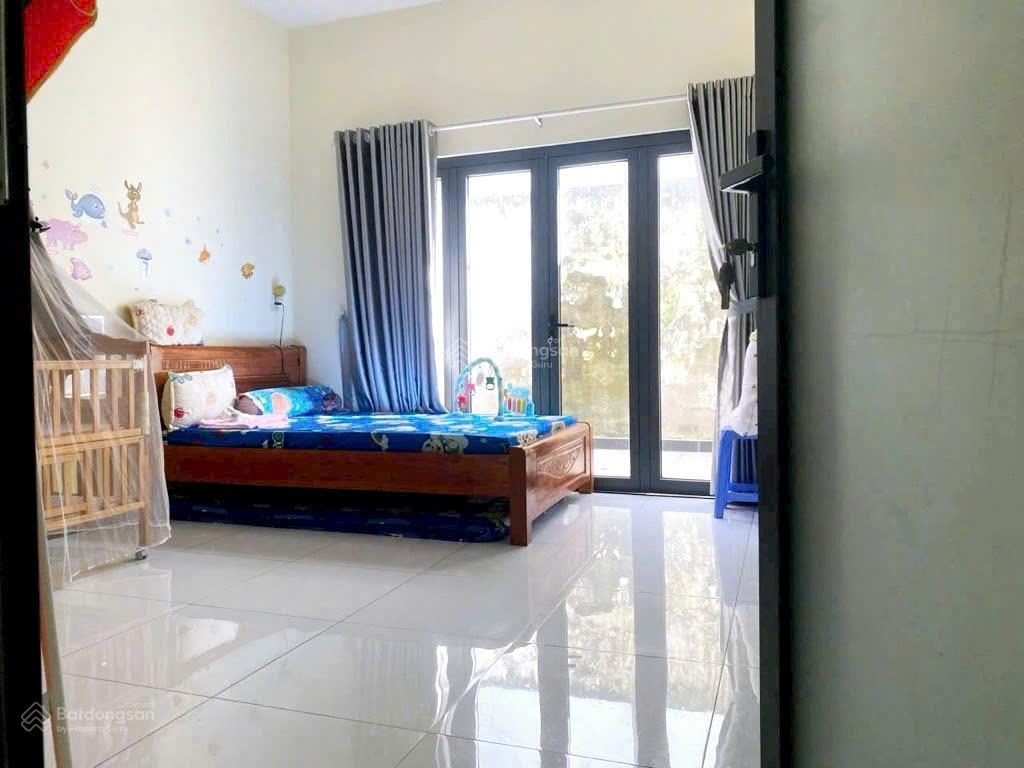 Bán nhà 3 tầng tân thới nhất q12. dt 106m2 hxh tần thới nhất 13. gần chợ lạc quang cv thuận kiều