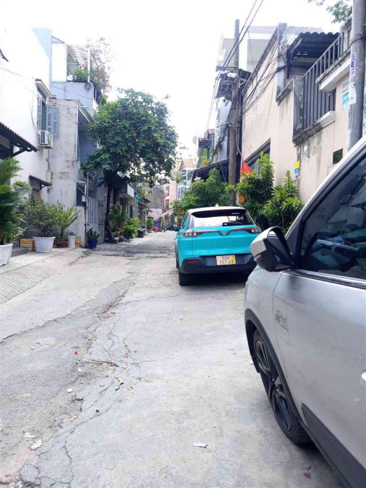 Bán nhà 3 tầng, hxh 8m thông, phan huy ích  p15 tân bình  dt 65m² chỉ 6,x tỷ tl.