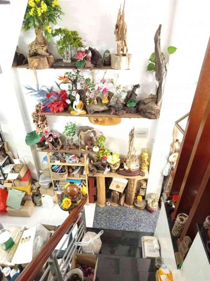 Bán nhà 3 tầng, hxh 8m thông, phan huy ích  p15 tân bình  dt 65m² chỉ 6,x tỷ tl.