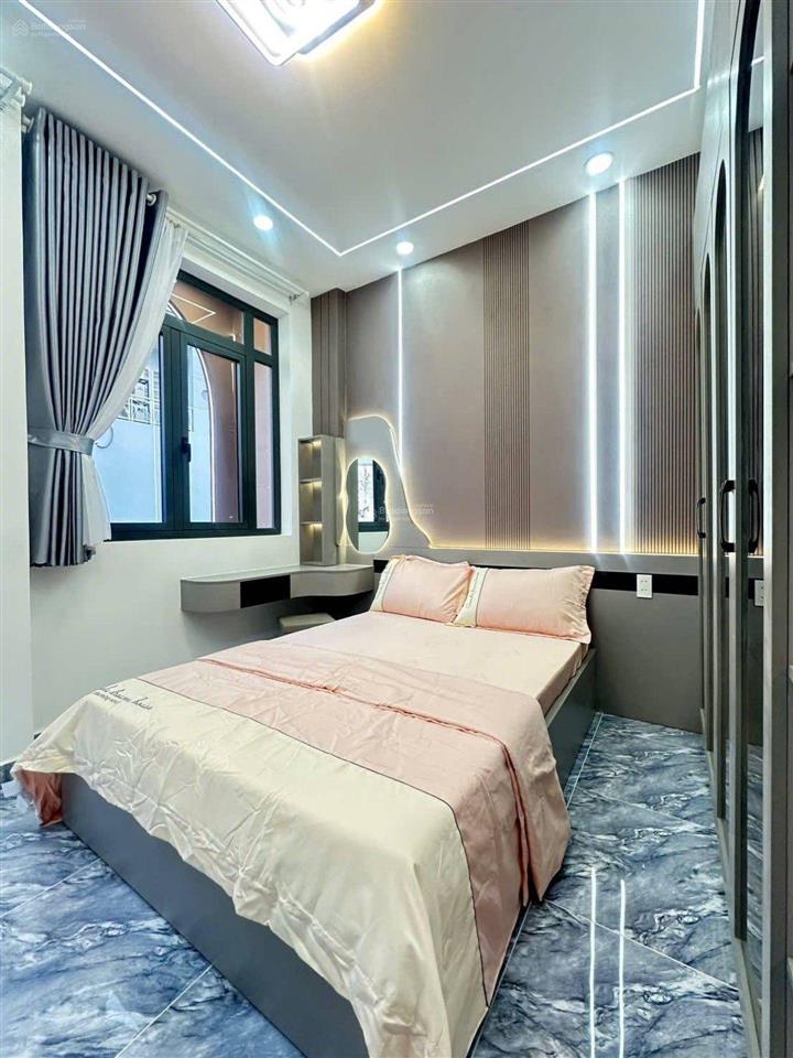 Bán nhà đường nguyễn duy cung, gò vấp, hẻm xe hơi thông, nhà mới ở ngay.