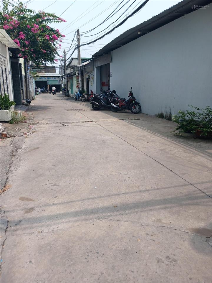 Chỉ 4.5 tỷ  bán nhà 2 tầng 76m2 (4.7*16m)  đông hưng thuận  q12.