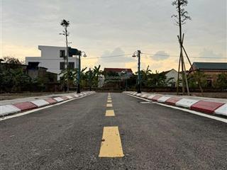 Đất tại đông tảo, 34 triệu/m2, 67m2, giá siêu hời, đẹp, nhiều tiện ích