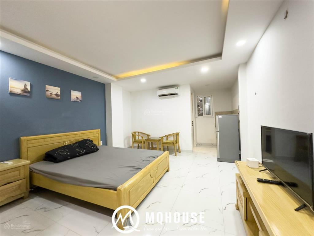 Cho thuê phòng hẻm xe hơi, rộng 28m2, có thang máy, đường cmt8 q10