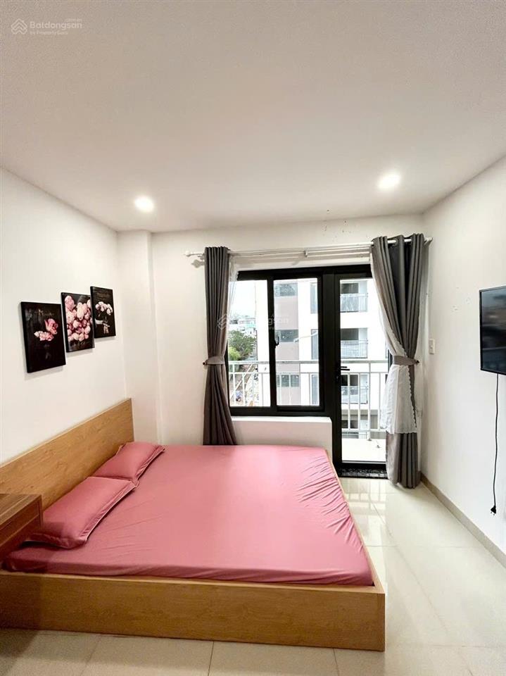 Cho thuê căn hộ 1pn tách bếp, có balcony  rộng 35m2  thành thái q10