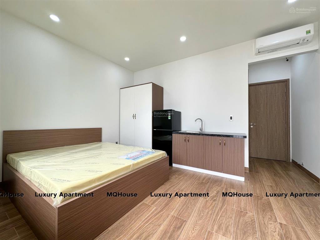 Cho thuê căn hộ mới  rộng 28m2  cmt8 q10
