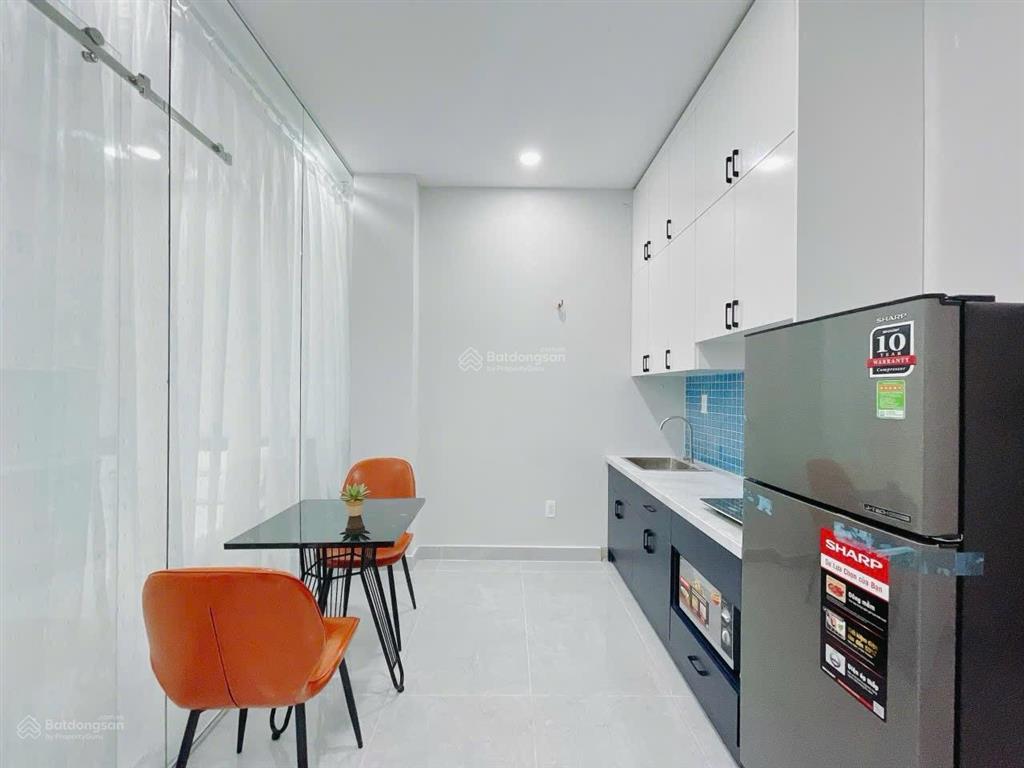 Cho thuê căn hộ 1pn tách bếp  rộng 40m2  lý chính thắng q3