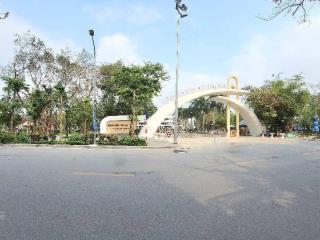 Phân lô võ thị sáu  ô tô tránh  vỉa hè  sát hồ  dân trí cao  kinh doanh  bán đất tặng nhà 4t