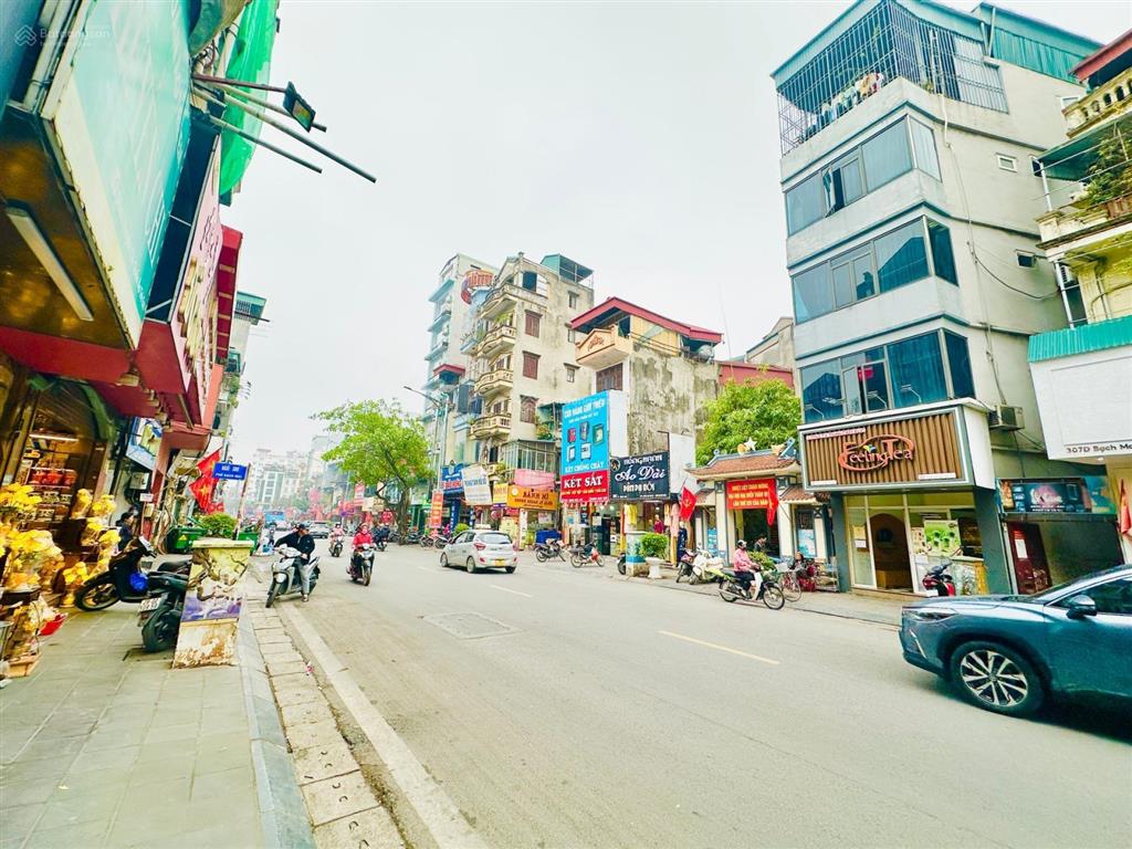 Bán gấp nhà mặt phố bạch mai, 38,7 tỷ, 85m2, 3pn, 4wc, giá tốt, quy hoạch ổn định
