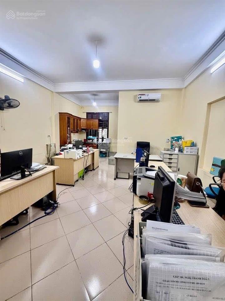 Nhỉnh 16 tỷ  95m  thực tế 110m x 6 tầng không quy hoạch  phố trần khát chân, ngay ngã 4 phố huế