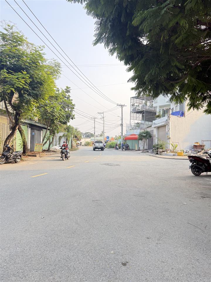 Nc lô góc 2 mt  mặt tiền đường 16m  xây hầm  kinh doanh đa ngành nghề  mặt tiền đường 8 lk đtl