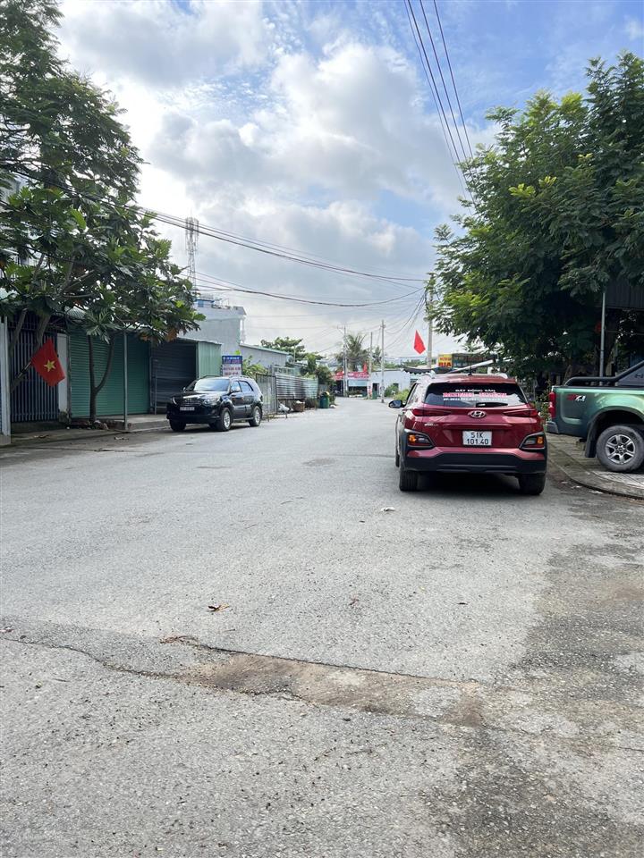 Nc lô góc 2 mt  mặt tiền đường 16m  xây hầm  kinh doanh đa ngành nghề  mặt tiền đường 8 lk đtl