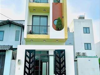 Nc nhà 1 trệt + 2 lầu hẻm 47 trường lưu, khu dân cư dân trí cao