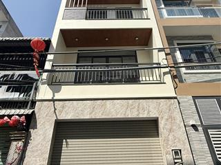 Nc nhà 4 tầng  xe hơi ngủ trong nhà. mặt tiền lã xuân oai đang mở rộng vào 50m. p. long trường q9