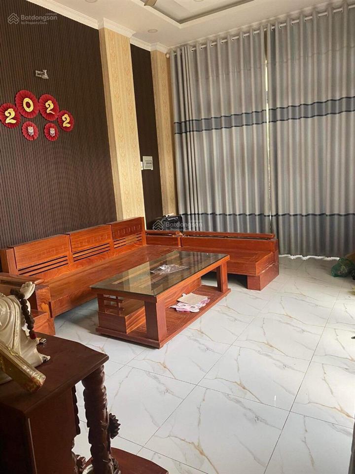 Nhà mặt tiền đường số 4  p. long trường (q9 cũ)