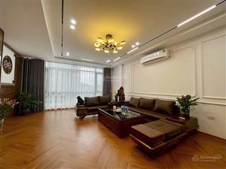 8,8 tỷ nhà p việt hưng 65 m2 4 tầng mới cứng ngay gần cầu chui  bic c long biên 3