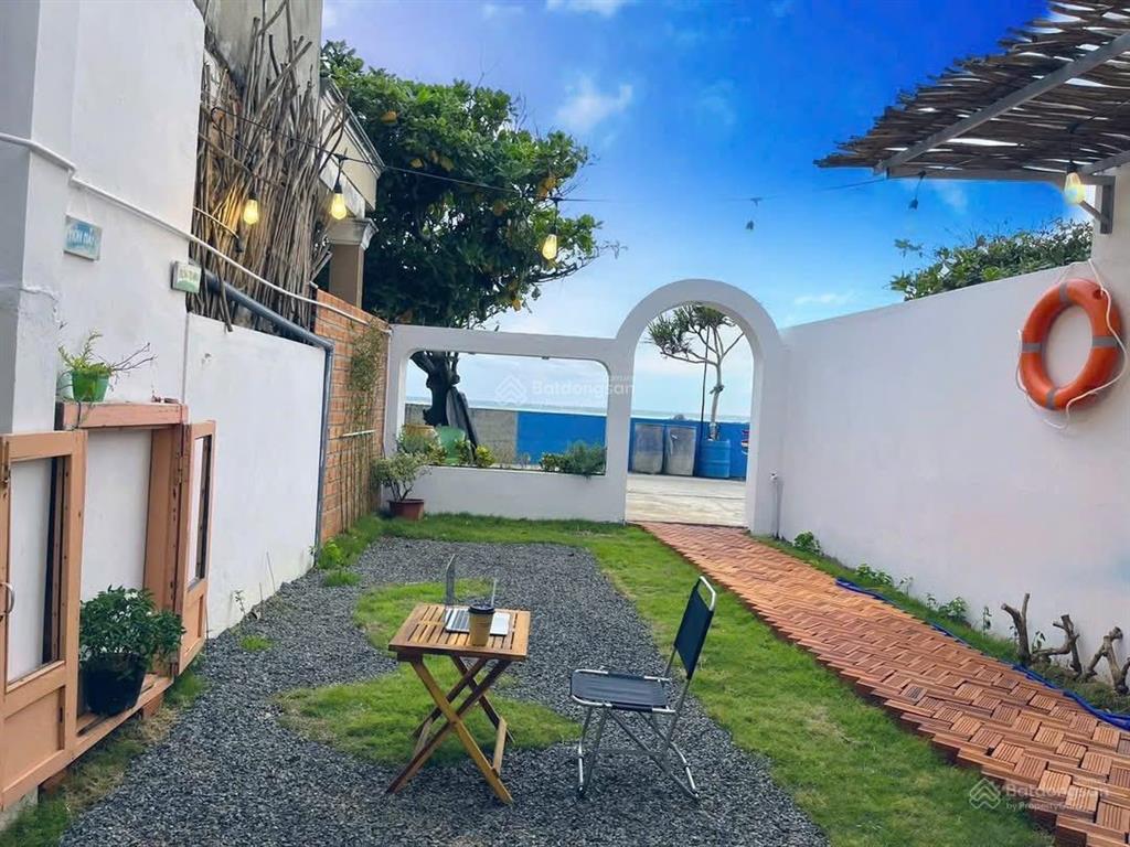 Bán nhà cấp 4 mặt tiền bờ kè tam thanh. sổ riêng kinh doanh tốt 2 tỷ 3