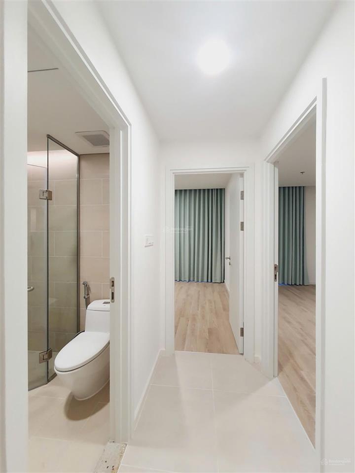 Bán 3 phòng ngủ urban green 106m² sổ hồng sẵn, hỗ trợ vay ngân hàng, tầng 10, view lk81, hồ bơi